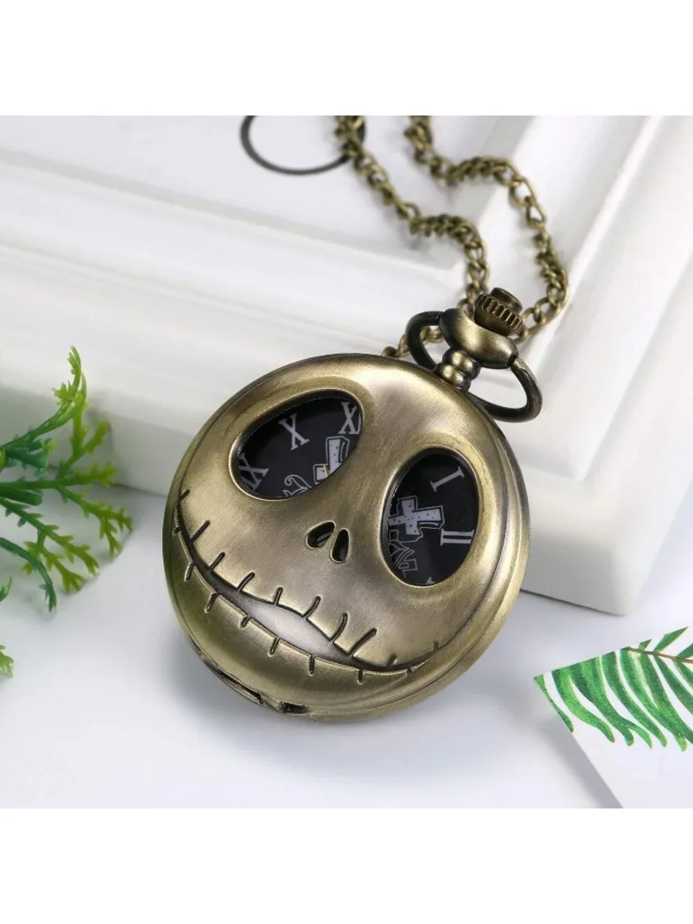 Men's Black Quartz Vintage Novelty Skull Skeleton Face Christmas Pocket Watch